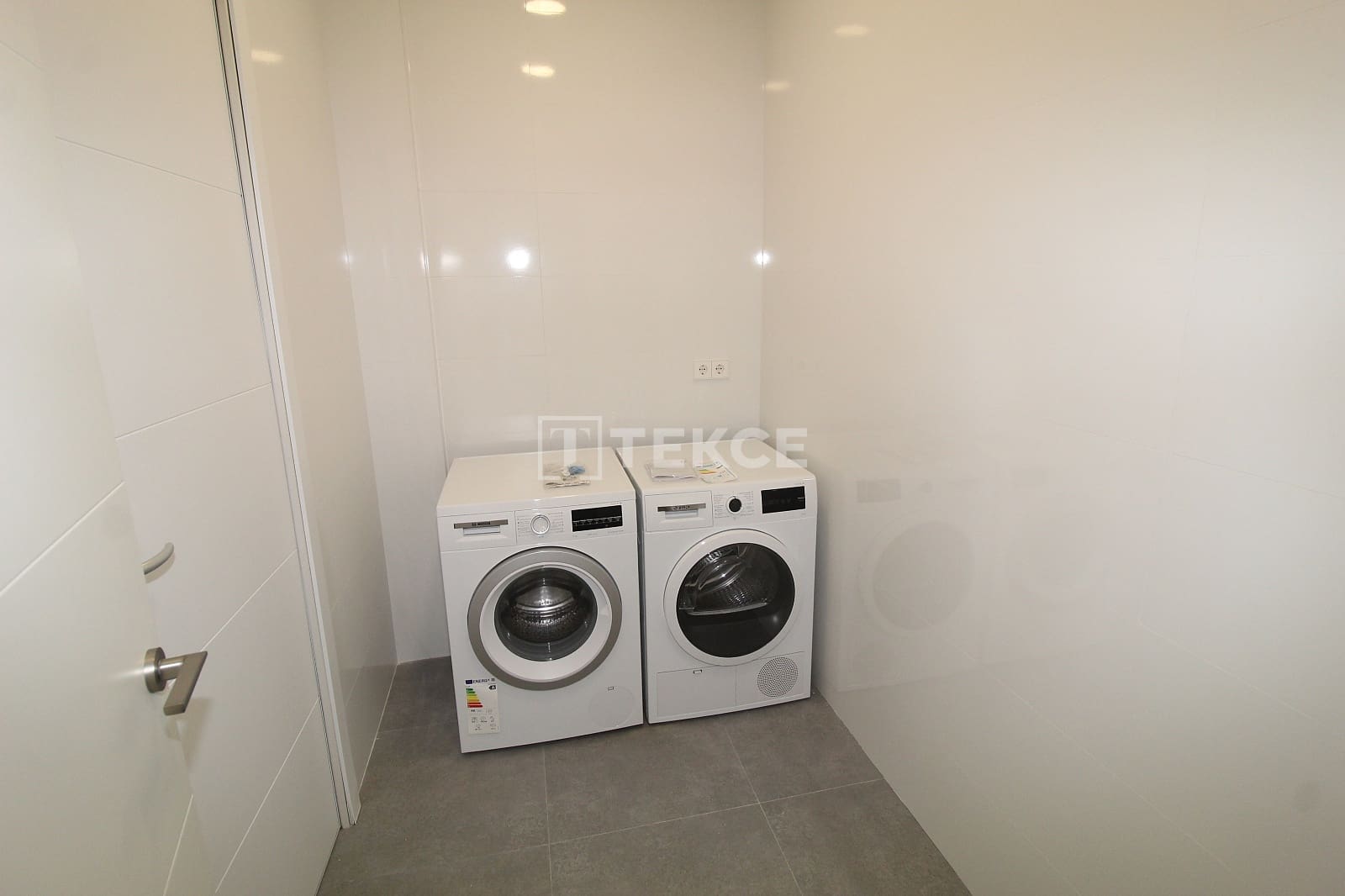 5 quarto Moradia para venda em San Pedro del Pinatar com piscina - 1 300 000 € (Ref: 9636102)