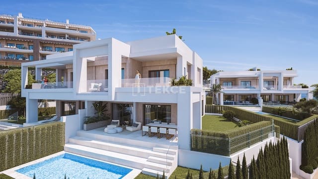 4 chambre Appartement à vendre à Estepona avec piscine - 1 375 000 € (Ref: 9643573)