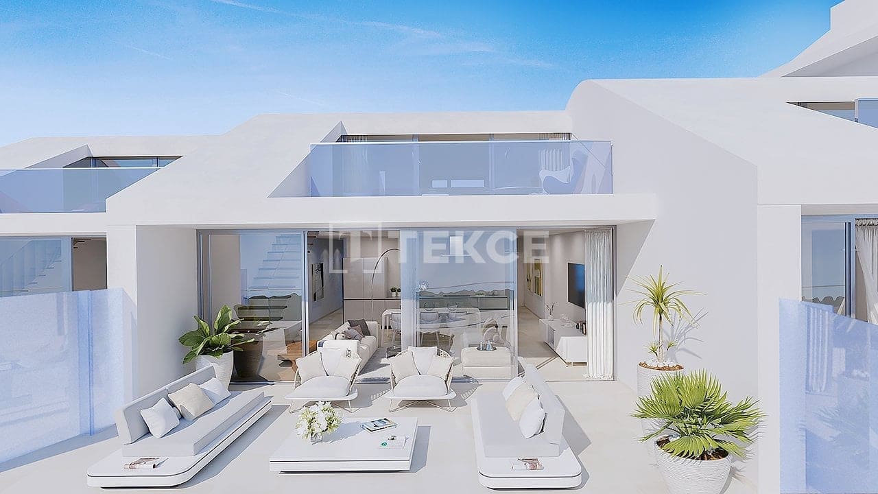 2 Zimmer Wohnung zu verkaufen in Benalmadena mit Pool - 501.000 € (Ref: 9643577)