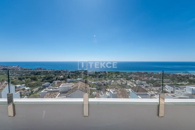 3 soveværelse Lejlighed til salg i Benalmádena med swimmingpool - € 799.000 (Ref: 9643578)