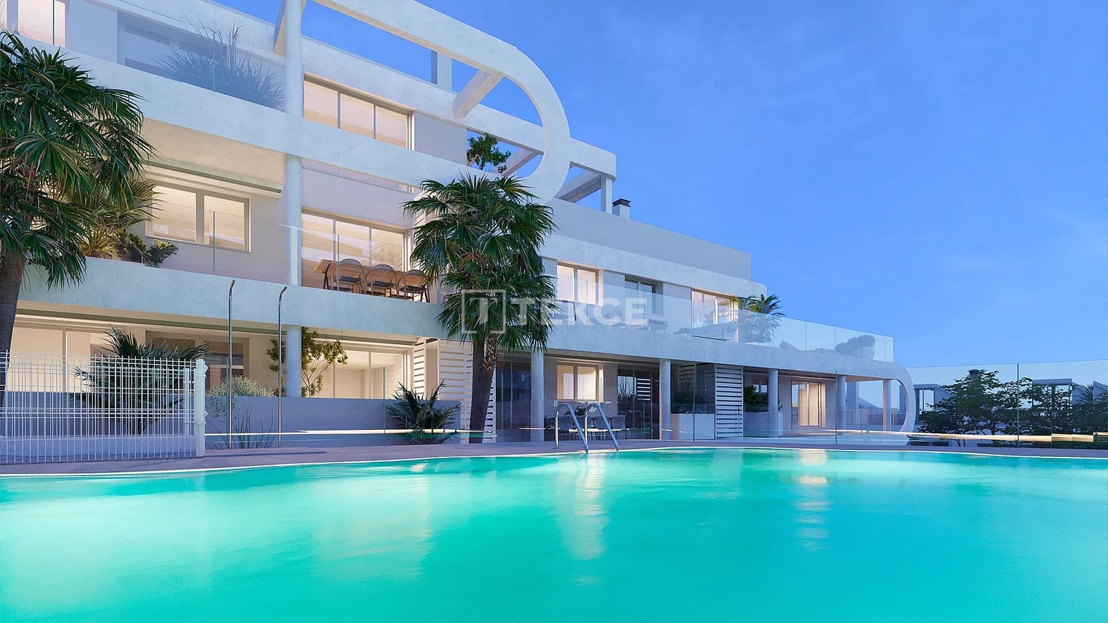 2 quarto Apartamento para venda em Estepona com piscina - 380 000 € (Ref: 9673594)