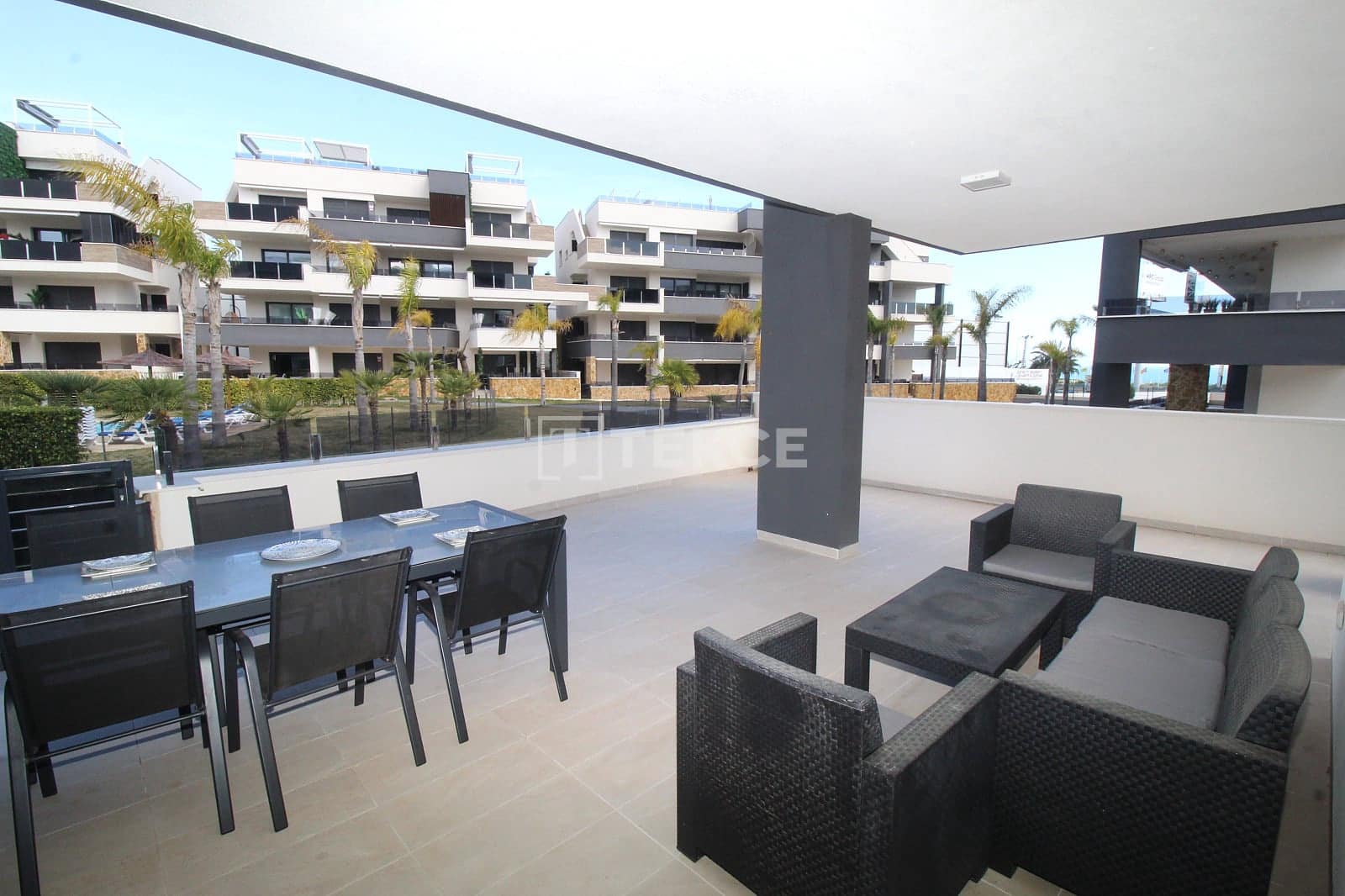3 soverom Leilighet til salgs i Playa Flamenca med svømmebasseng - € 590 000 (Ref: 9689912)