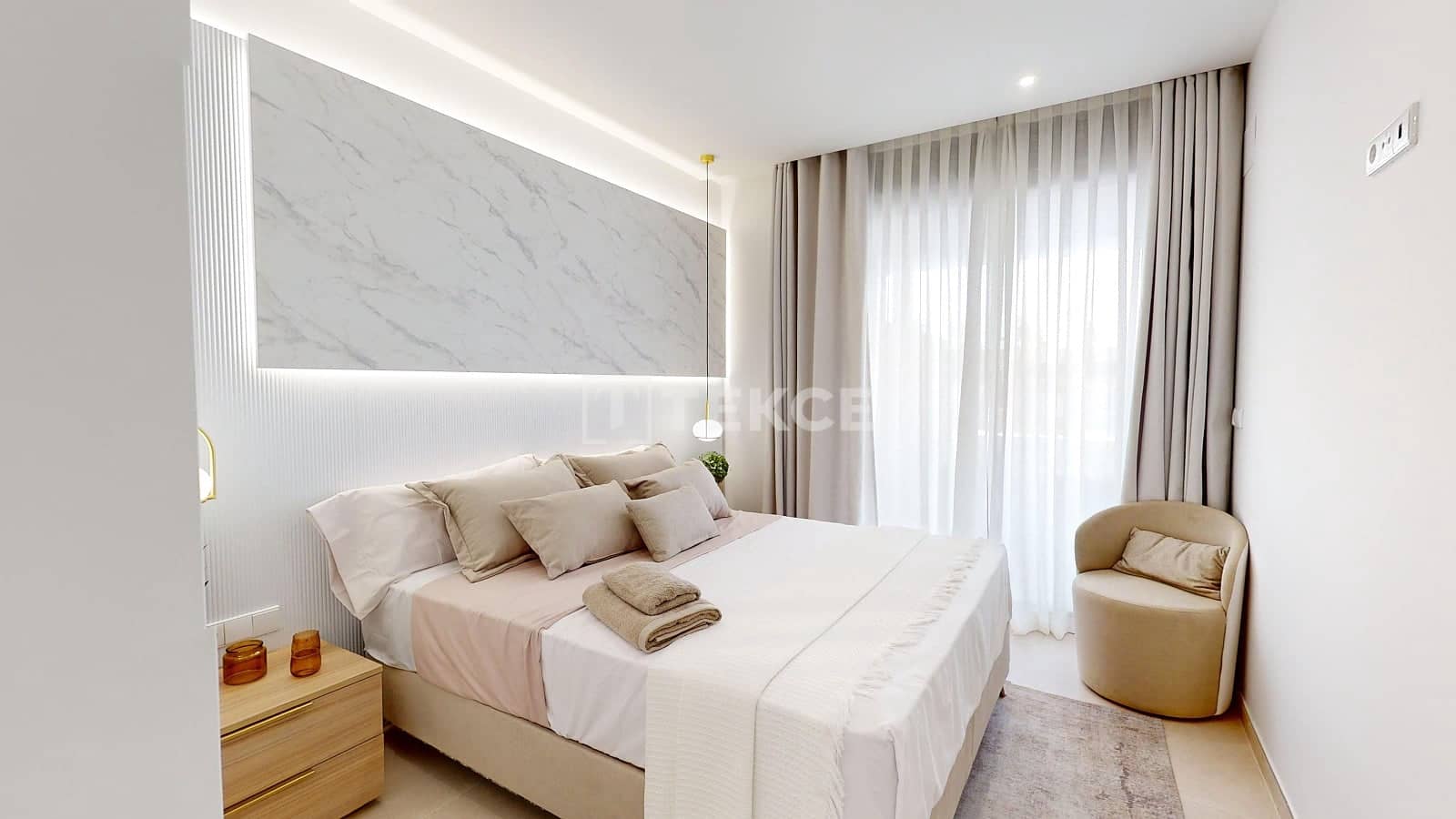 2 bedroom Flat for sale in Cabo Roig with pool - € 399,000 (Ref: 9700335)