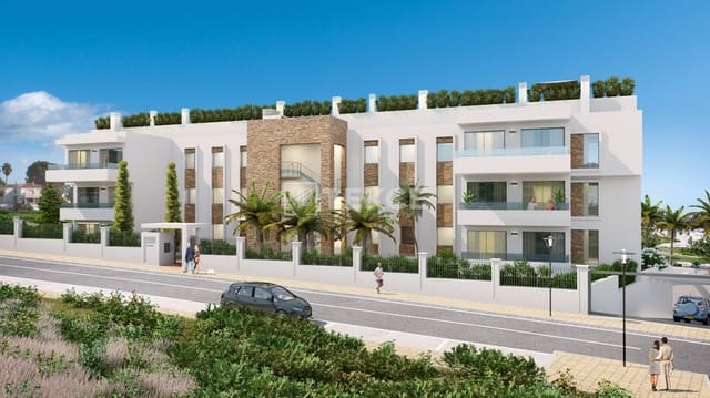 3 chambre Appartement à vendre à Estepona avec piscine - 1 100 000 € (Ref: 9700336)