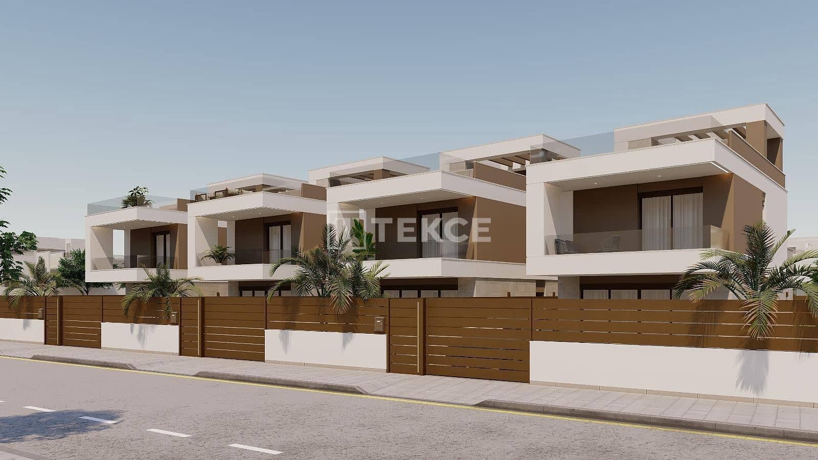 3 bedroom Villa for sale in Pilar de la Horadada with pool - € 550,000 (Ref: 9714284)