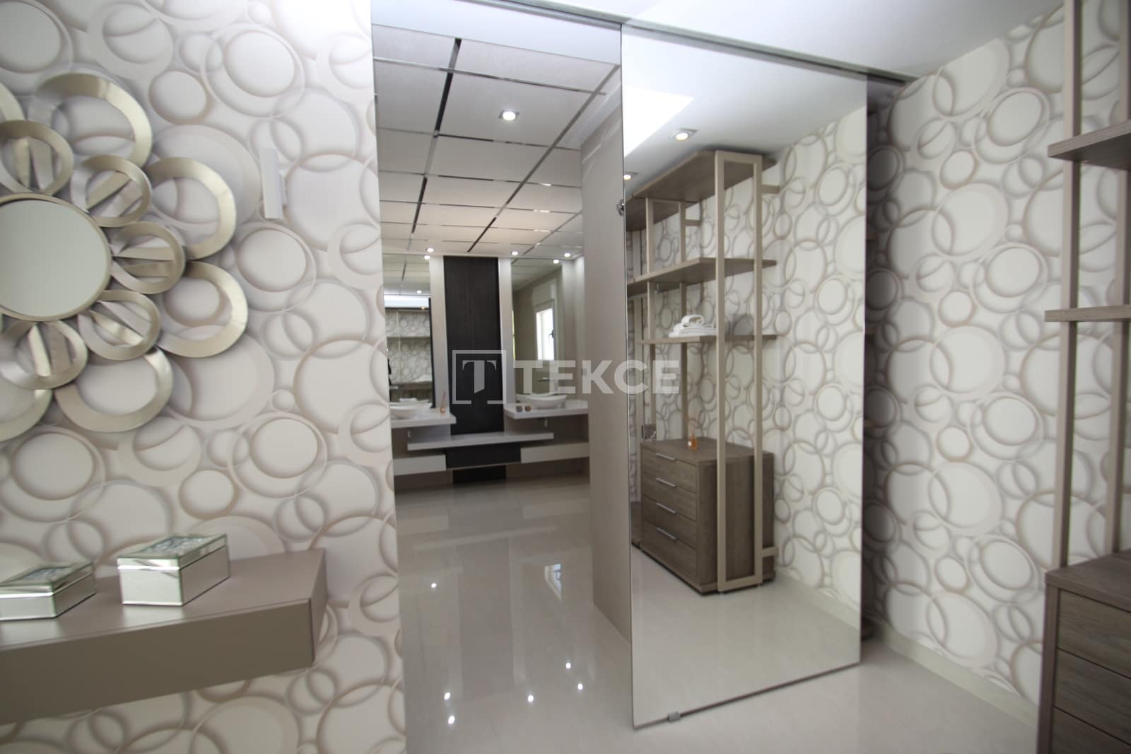 3 chambre Villa/Maison à vendre à La Manga del Mar Menor avec piscine - 595 000 € (Ref: 9714286)