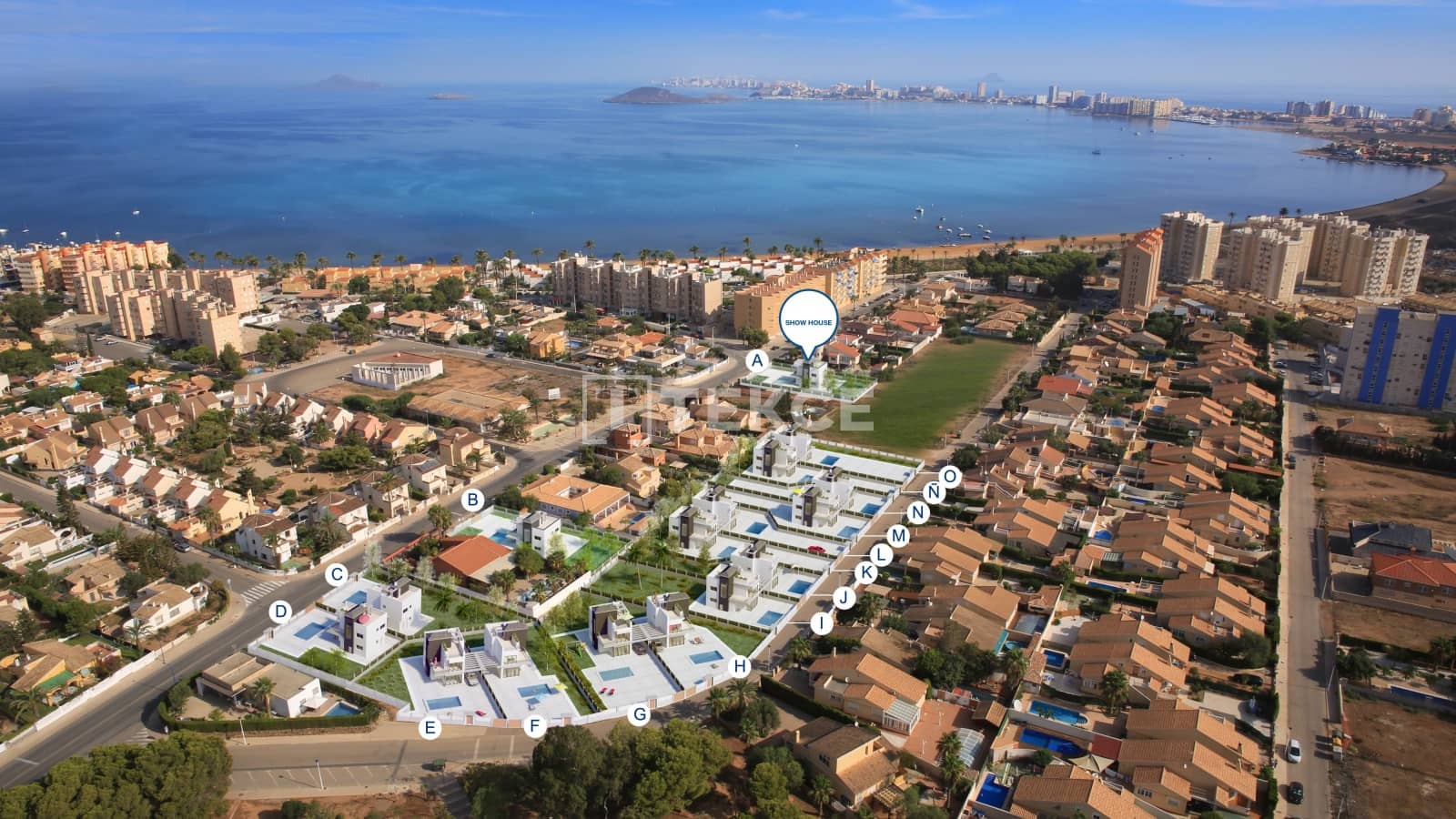 3 chambre Villa/Maison à vendre à La Manga del Mar Menor avec piscine - 595 000 € (Ref: 9714286)