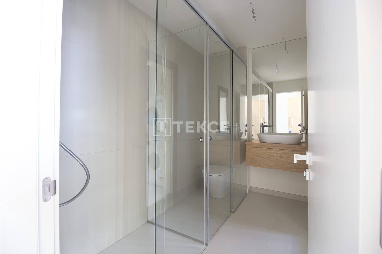 2 slaapkamer Flat te koop in Fuengirola met zwembad - € 625.000 (Ref: 9719128)