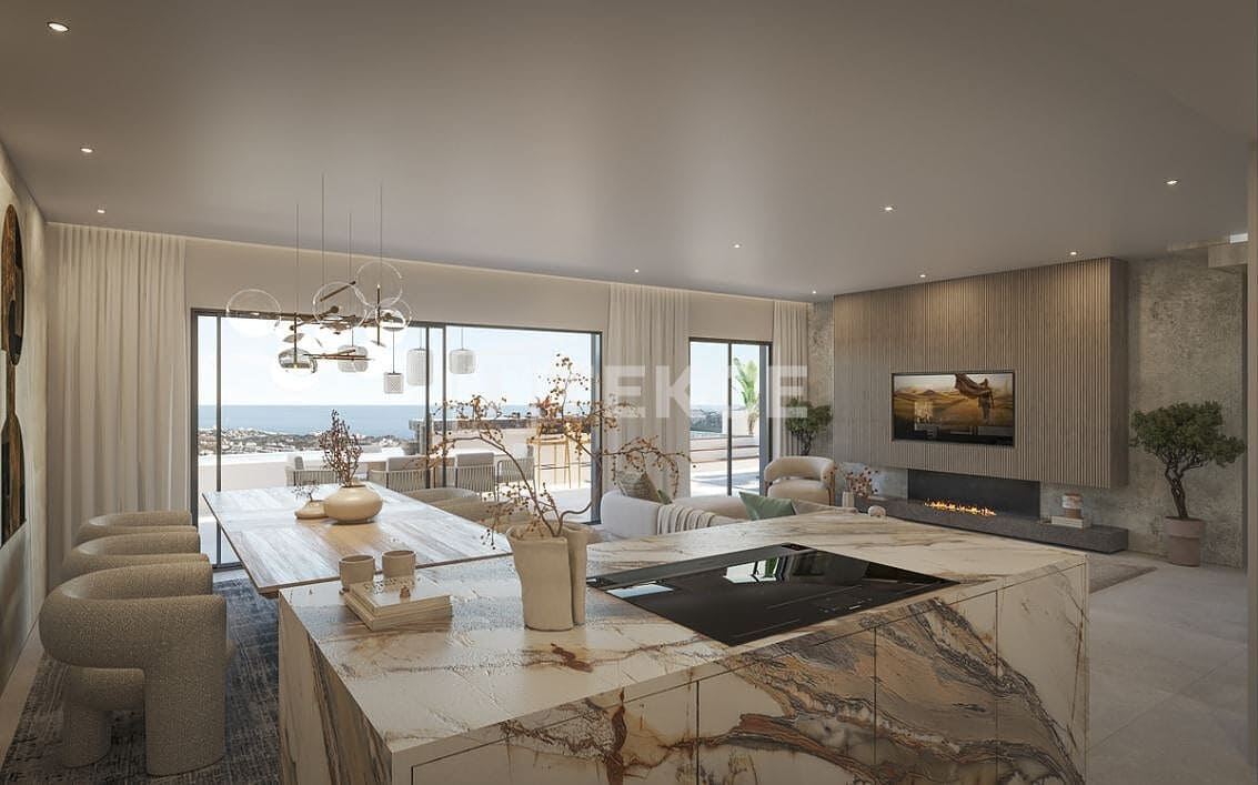 3 bedroom Flat for sale in Benalmadena with pool - € 682,000 (Ref: 9719164)