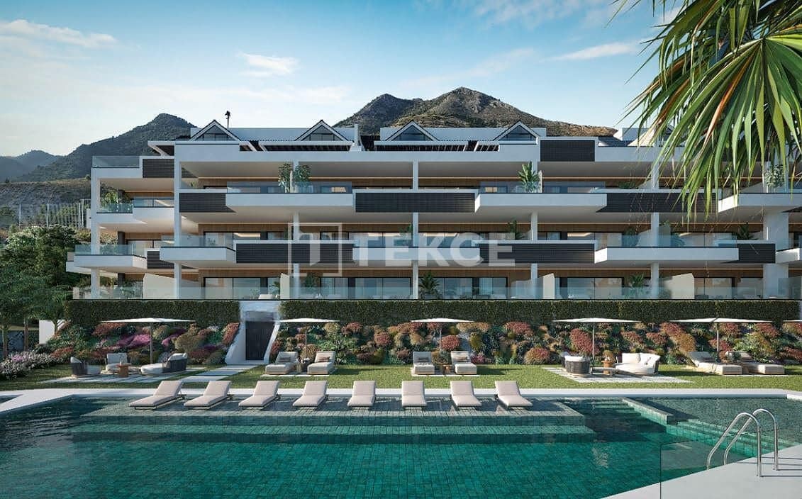 3 slaapkamer Flat te koop in Benalmadena met zwembad - € 749.000 (Ref: 9719165)