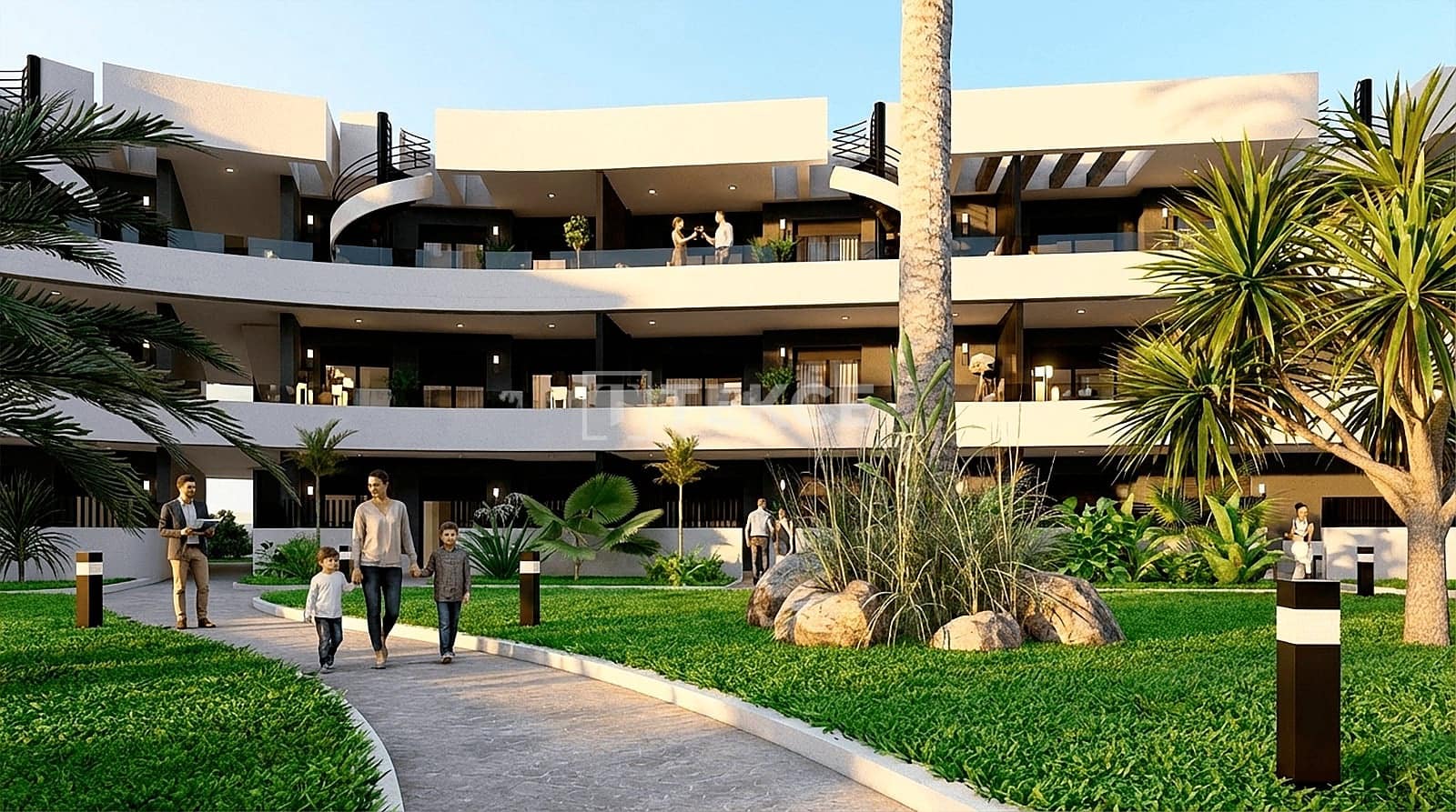 2 bedroom Flat for sale in Los Alcazares with pool - € 300,000 (Ref: 9734986)