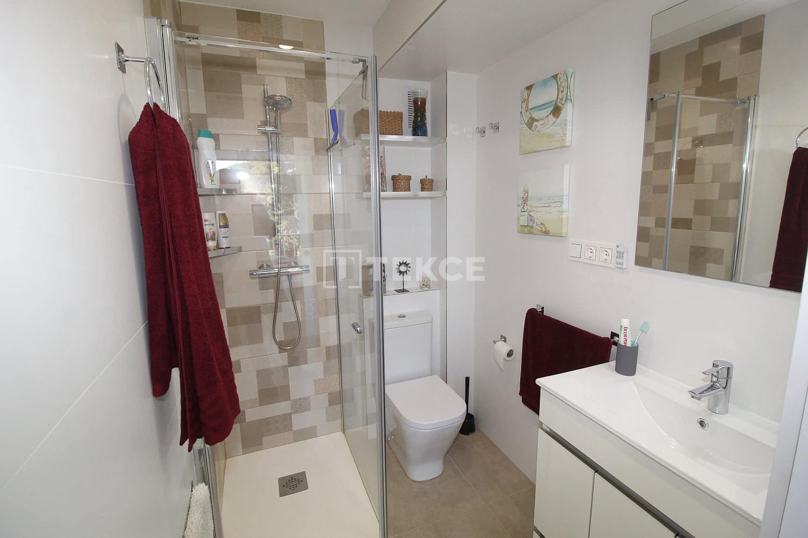 2 bedroom Flat for sale in Orihuela Costa - € 285,000 (Ref: 9744010)