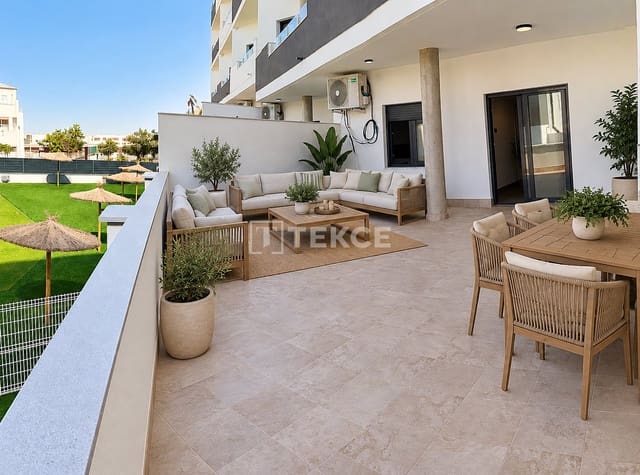 Piso de 3 habitaciones en Los Altos en venta con piscina - 260.000 € (Ref: 9744012)