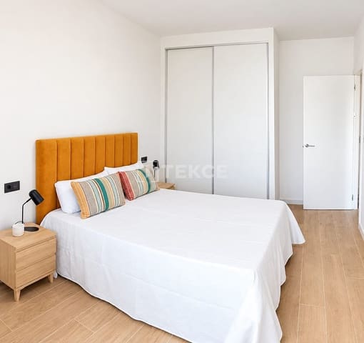 2 soverom Leilighet til salgs i Los Altos med svømmebasseng - € 263 000 (Ref: 9744013)