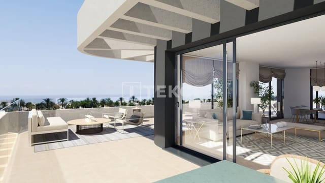 4 bedroom Flat for sale in Torremolinos with pool - € 1,320,000 (Ref: 9780021)