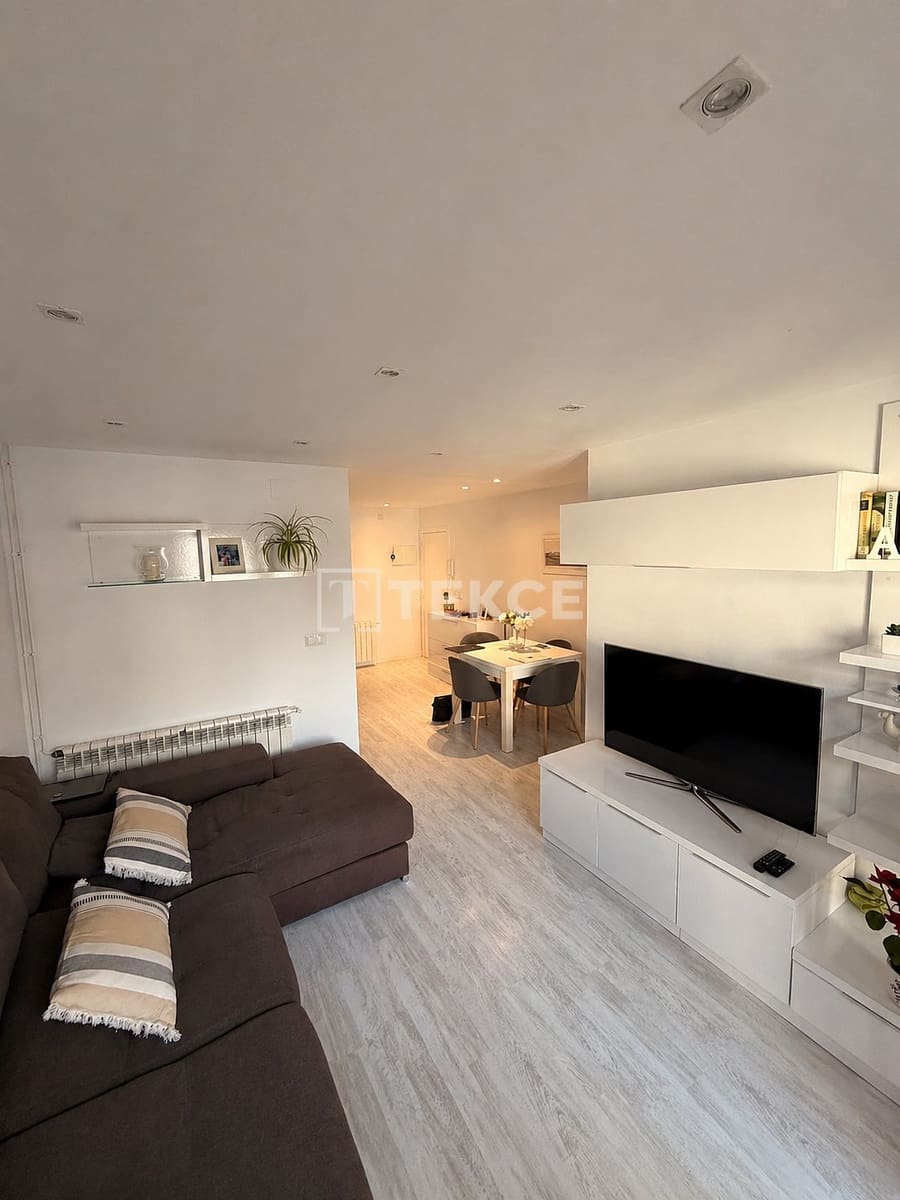 3 makuuhuone Asunto myytävänä paikassa Sitges - 375 000 € (Ref: 9810952)