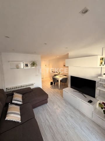 3 makuuhuone Asunto myytävänä paikassa Sitges - 375 000 € (Ref: 9810952)