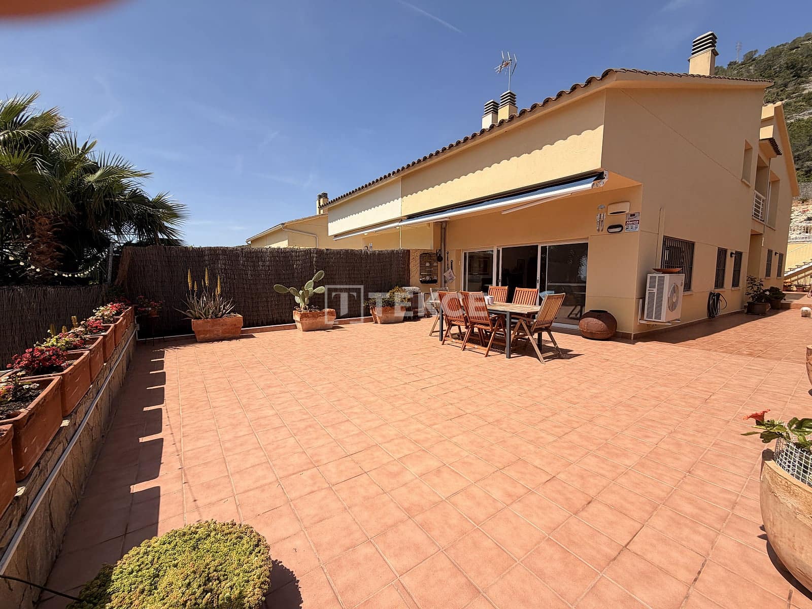 4 slaapkamer Villa te koop in Garraf met zwembad - € 875.000 (Ref: 9815376)