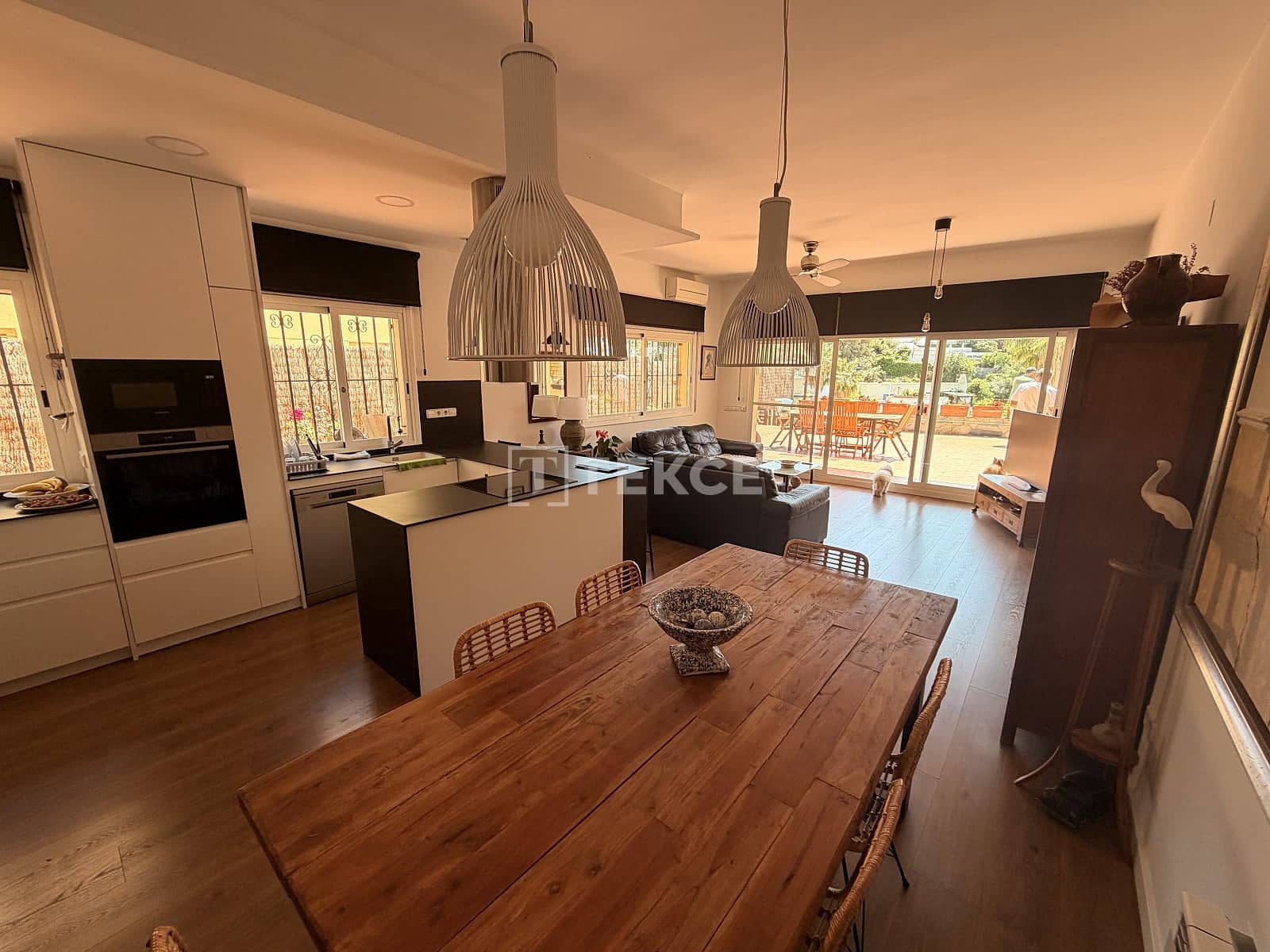 4 slaapkamer Villa te koop in Garraf met zwembad - € 875.000 (Ref: 9815376)