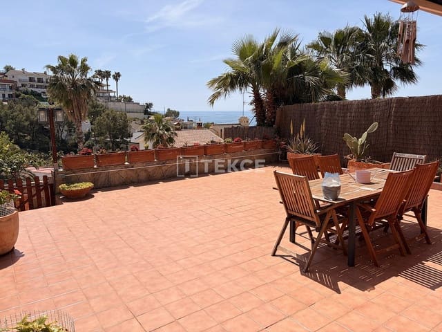 4 slaapkamer Villa te koop in Garraf, Sitges met zwembad - € 875.000 (Ref: 9815376)