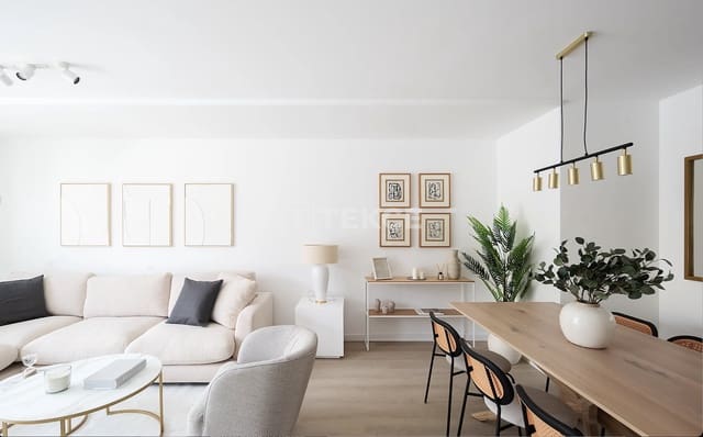 Piso de 3 habitaciones en Terrassa en venta con piscina - 336.000 € (Ref: 9819743)