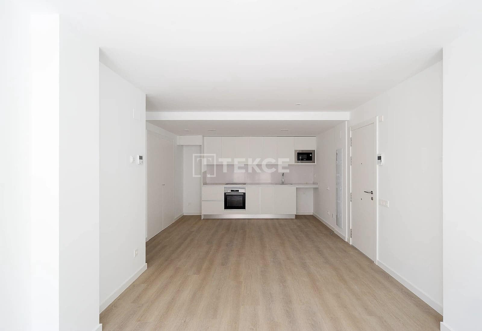 3 bedroom Flat for sale in Terrassa with pool - € 336,000 (Ref: 9819743)