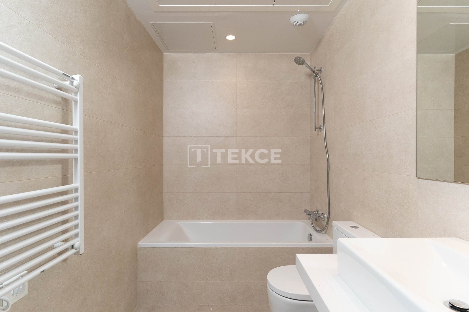 3 slaapkamer Flat te koop in Sabadell met zwembad - € 355.000 (Ref: 9819744)