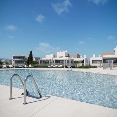 3 Zimmer Wohnung zu verkaufen in Estepona mit Pool - 593.000 € (Ref: 9832072)