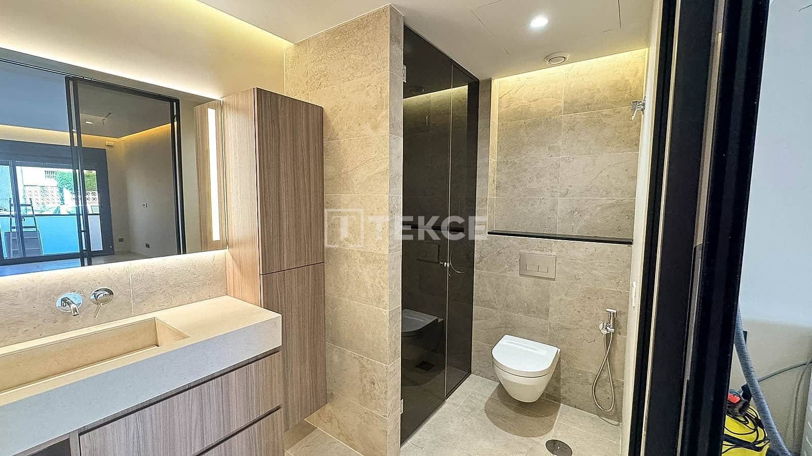 Piso de 1 habitación en Torrevieja en venta - 170.000 € (Ref: 9848889)