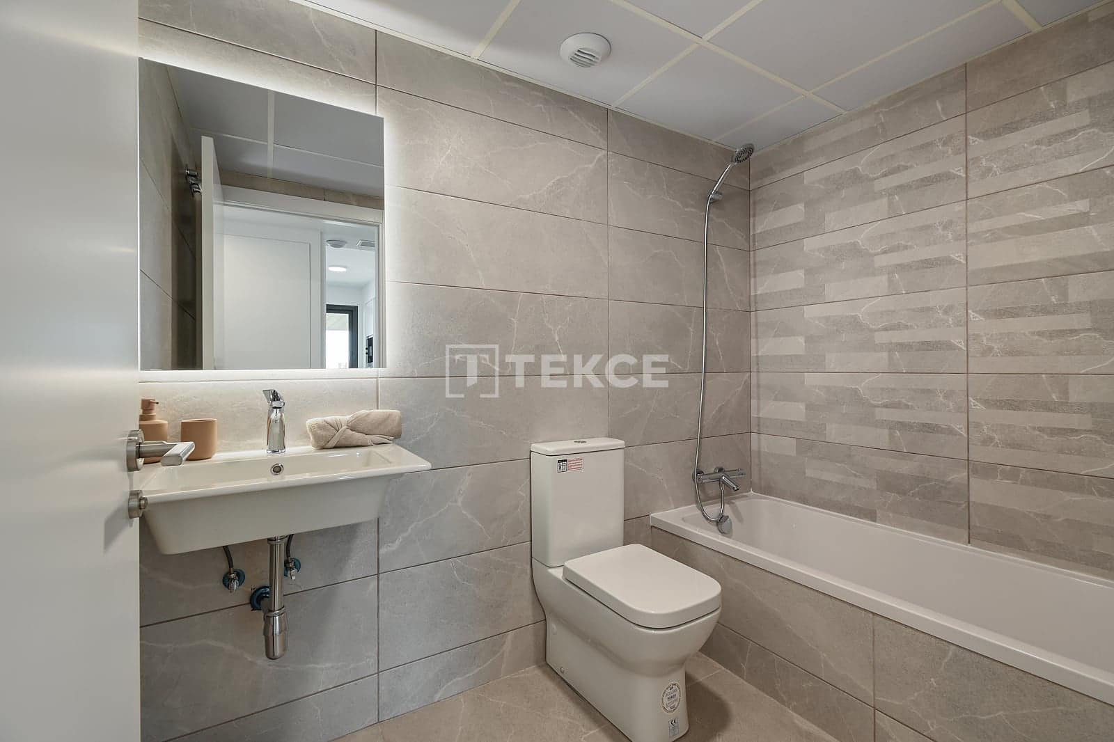 2 chambre Appartement à vendre à Calpe / Calp avec piscine garage - 401 000 € (Ref: 9872312)