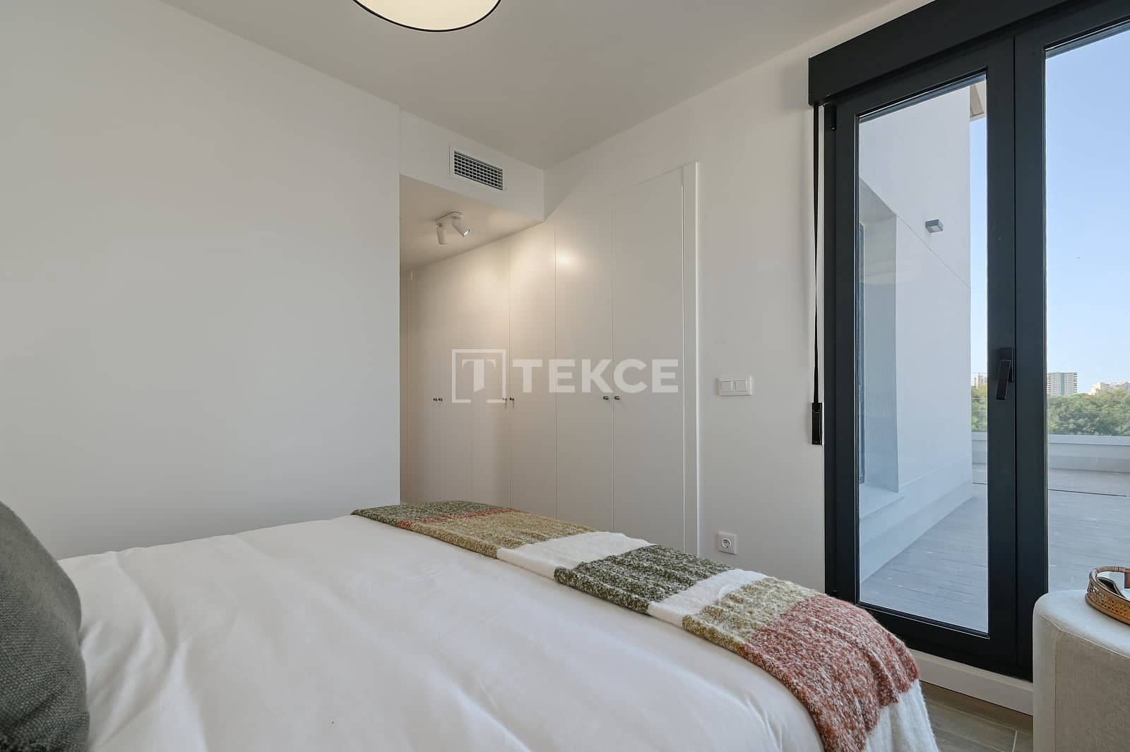 3 Zimmer Wohnung zu verkaufen in Calpe / Calp mit Pool Garage - 432.000 € (Ref: 9872313)
