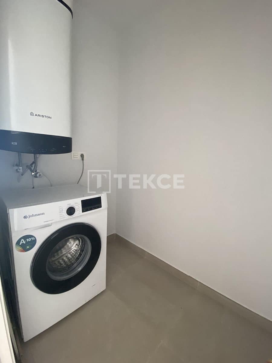2 soveværelse Lejlighed til salg i Lo Pagan - € 259.000 (Ref: 9893591)