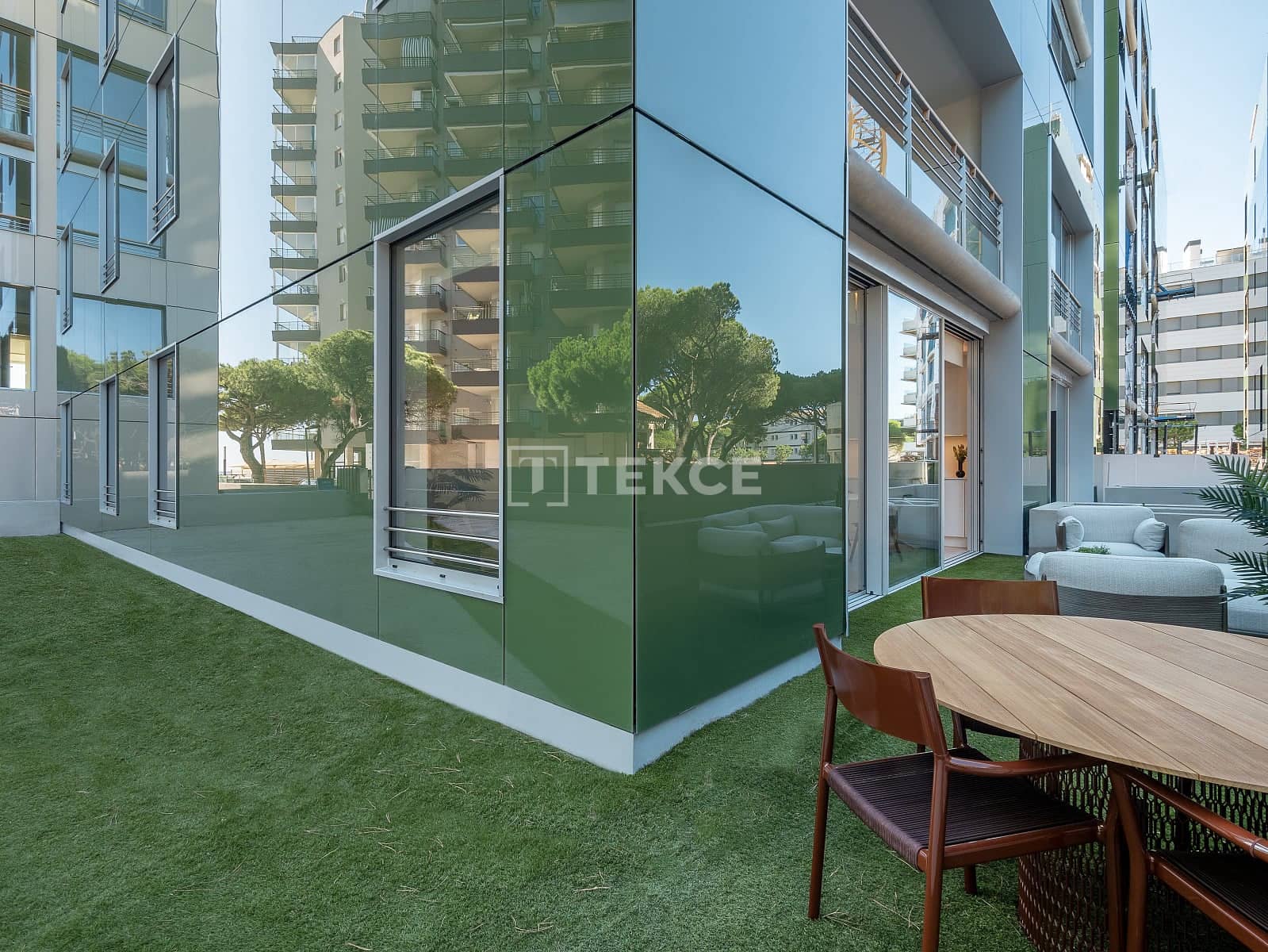 3 bedroom Flat for sale in Platja d'Aro with pool - € 1,495,000 (Ref: 9909867)