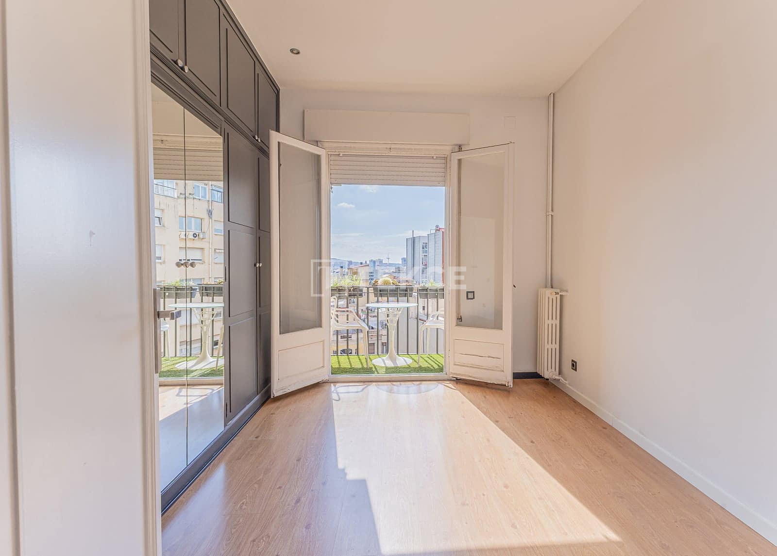 5 soveværelse Lejlighed til salg i Barcelona by - € 1.390.000 (Ref: 9919183)