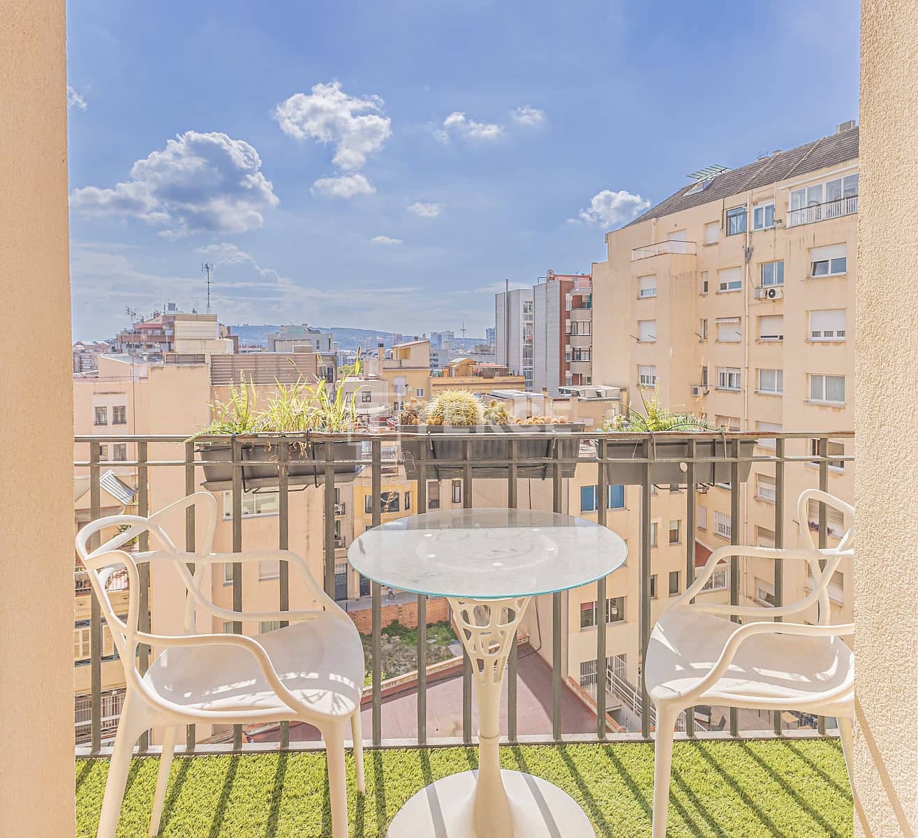 5 soveværelse Lejlighed til salg i Barcelona by - € 1.390.000 (Ref: 9919183)