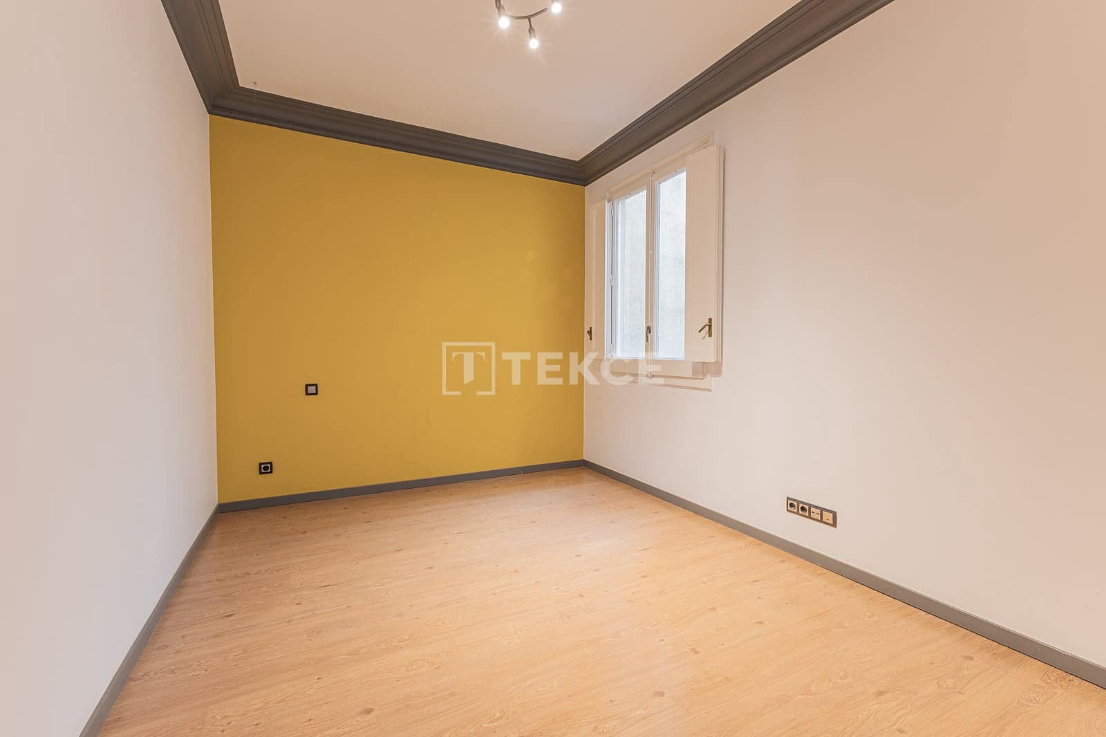 5 soveværelse Lejlighed til salg i Barcelona by - € 1.390.000 (Ref: 9919183)