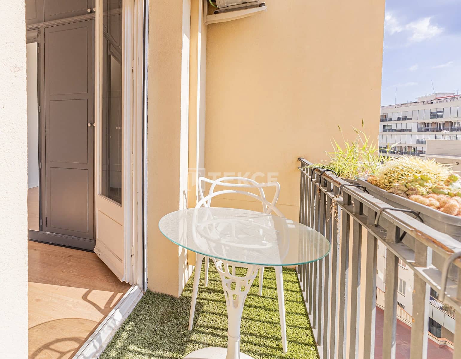 5 soveværelse Lejlighed til salg i Barcelona by - € 1.390.000 (Ref: 9919183)