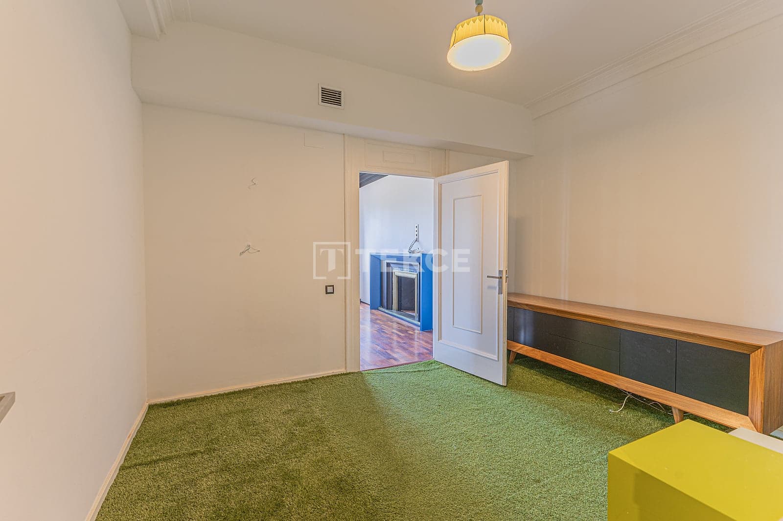 5 soveværelse Lejlighed til salg i Barcelona by - € 1.390.000 (Ref: 9919183)
