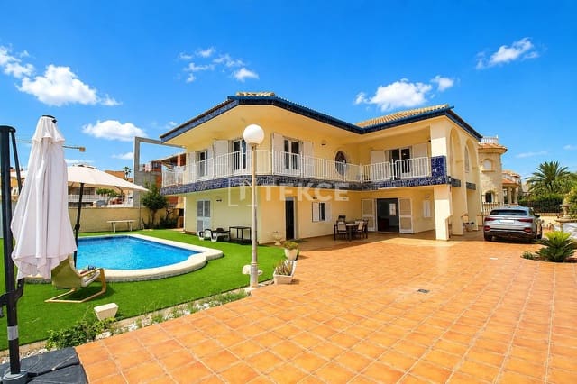 5 sovrum Villa till salu i La Zenia, Orihuela med pool - 1 295 000 € (Ref: 9919187)