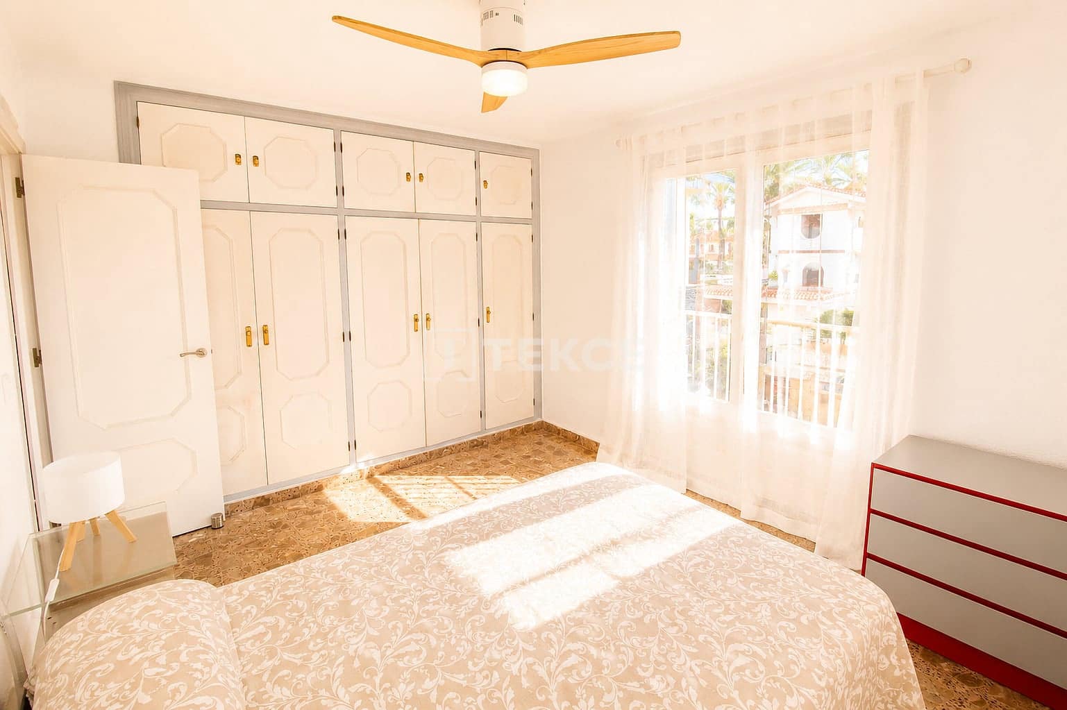 5 sovrum Villa till salu i La Zenia med pool - 1 295 000 € (Ref: 9919187)