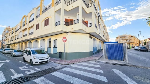 1 makuuhuone Asunto myytävänä paikassa Torrevieja - 160 000 € (Ref: 9921547)