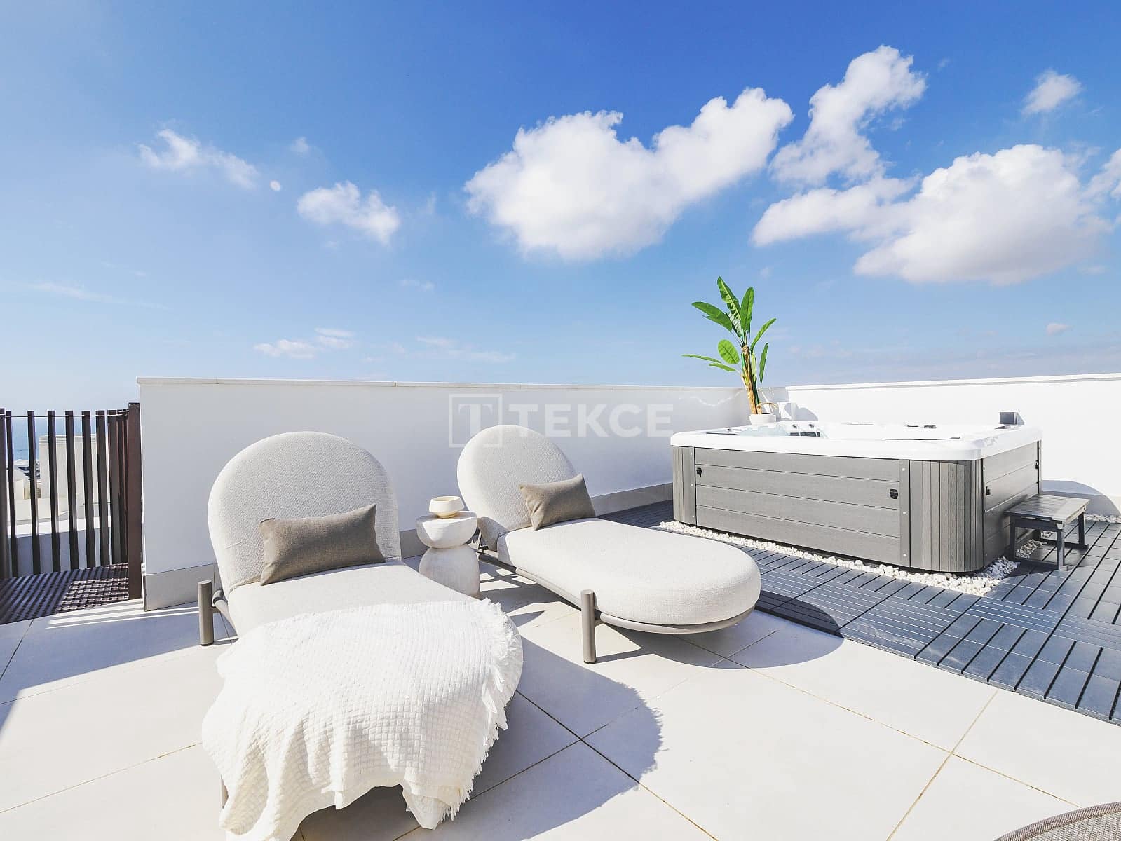 2 sovrum Lägenhet till salu i Fuengirola med pool - 460 000 € (Ref: 9941634)