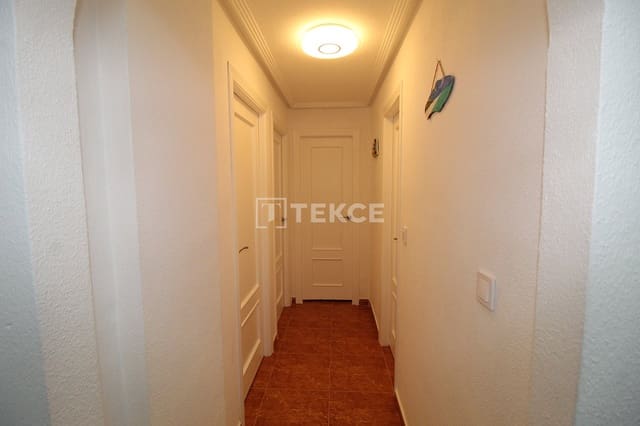 3 sovrum Lägenhet till salu i Torrevieja - 199 000 € (Ref: 9953610)