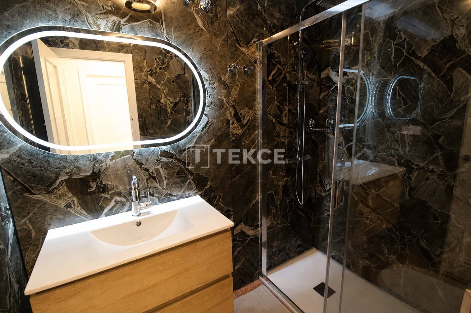 Piso de 3 habitaciones en Torrevieja en venta - 199.000 € (Ref: 9953610)