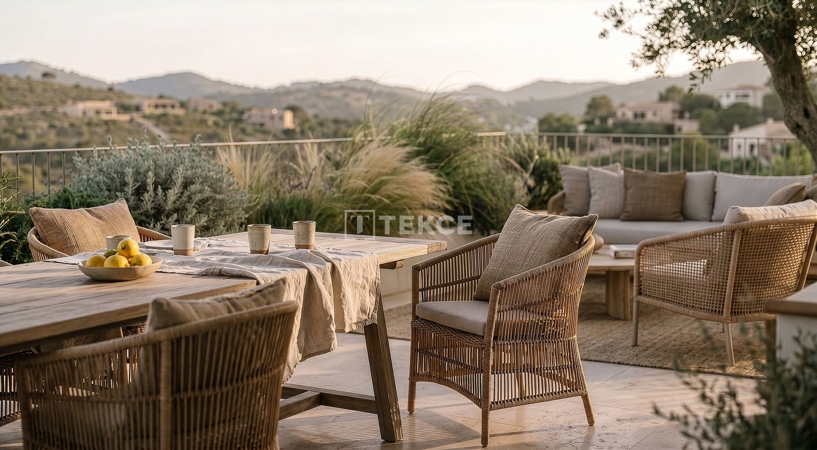 Piso de 2 habitaciones en Fuengirola en venta con piscina - 563.000 € (Ref: 9954654)