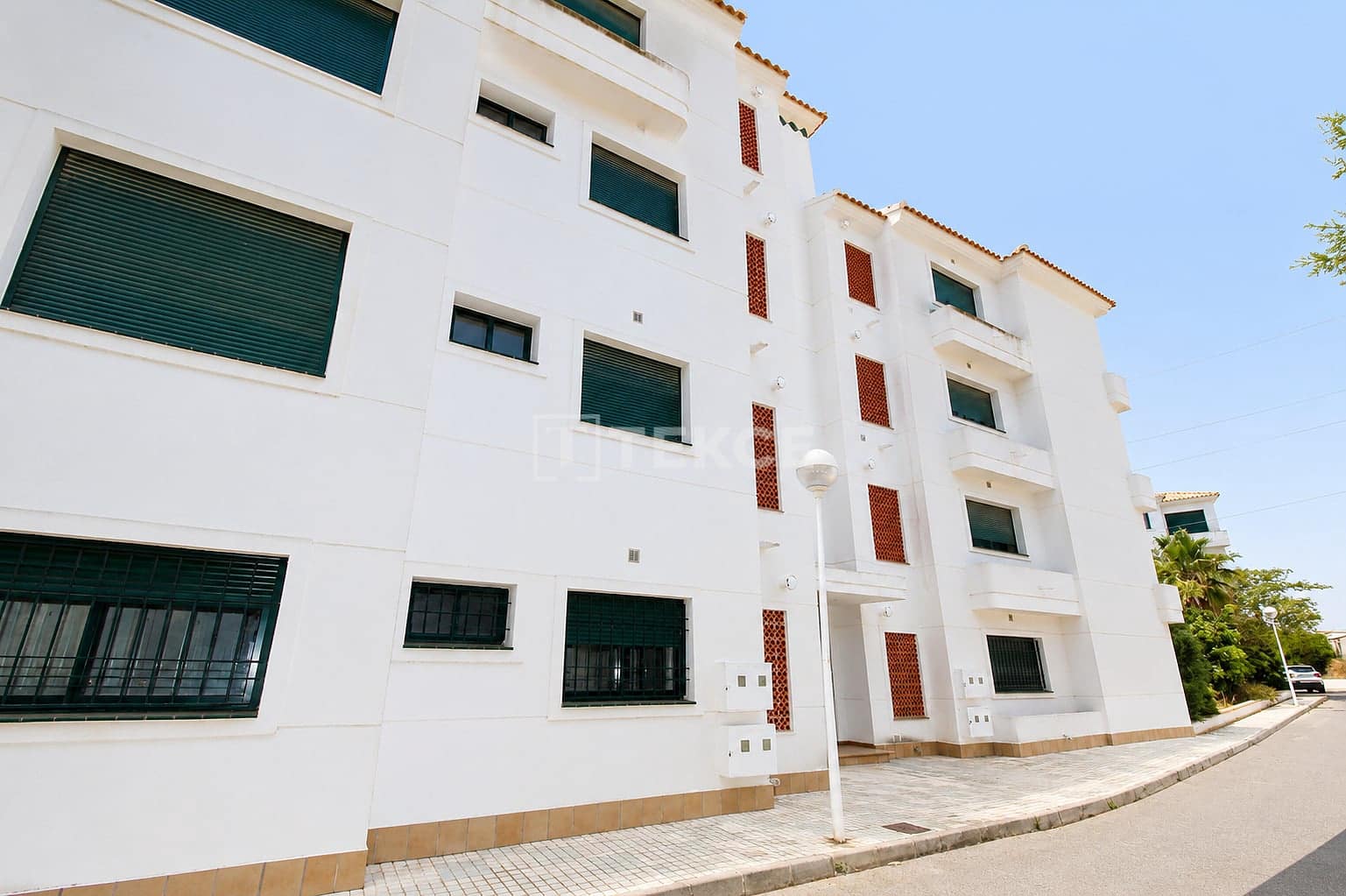 2 makuuhuone Asunto myytävänä paikassa Dehesa de Campoamor mukana uima-altaan - 326 000 € (Ref: 9993697)