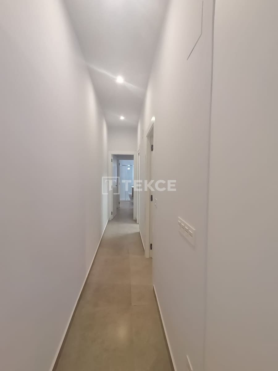 1 chambre Appartement à vendre à Torrevieja avec piscine - 219 000 € (Ref: 9996501)