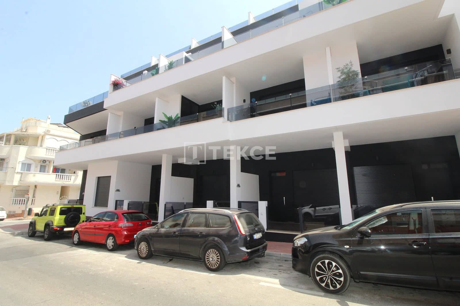1 chambre Appartement à vendre à Torrevieja avec piscine - 219 000 € (Ref: 9996501)