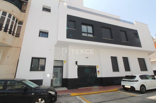 1 chambre Appartement à vendre à Torrevieja avec piscine - 219 000 € (Ref: 9996501)