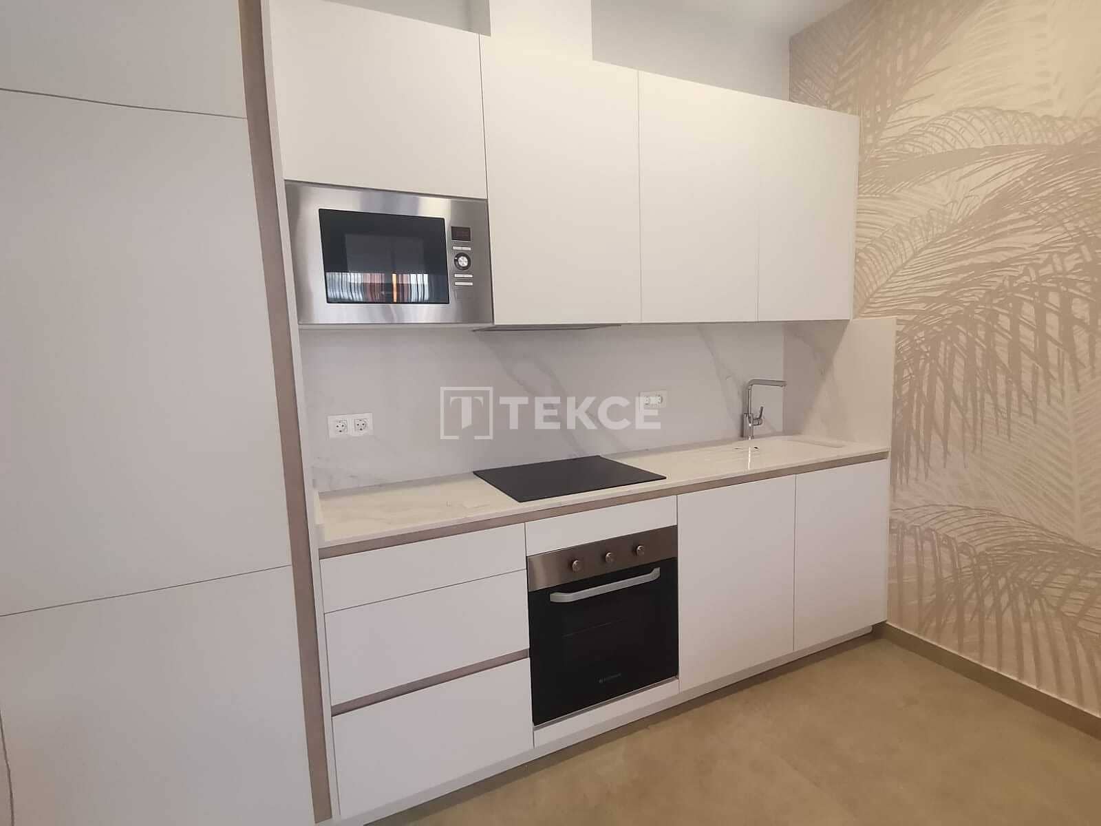 1 chambre Appartement à vendre à Torrevieja avec piscine - 219 000 € (Ref: 9996501)